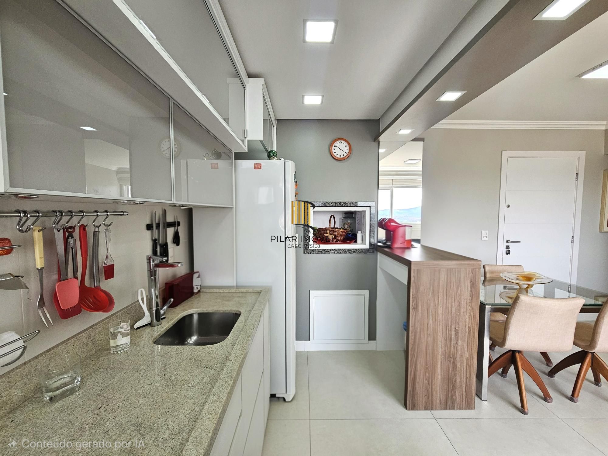 APARTAMENTO MOBILIADO | ÚLTIMO ANDAR