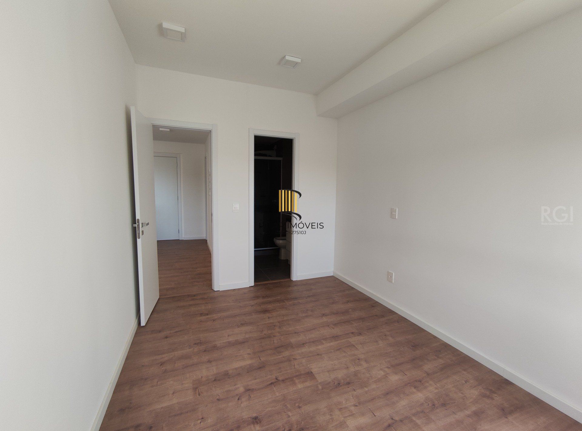 Apartamento para Venda - 44.98m², 1 dormitório, sendo 1 suites, 1 vaga - Teresópolis