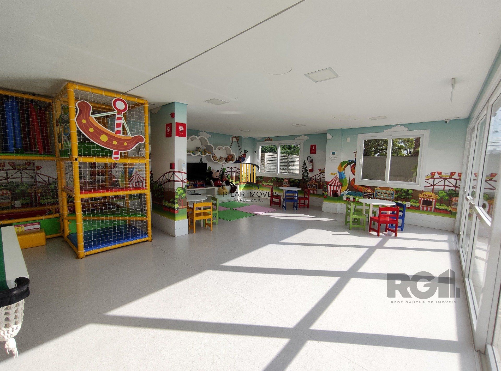Apartamento 2 dormitórios no bairro Glória
