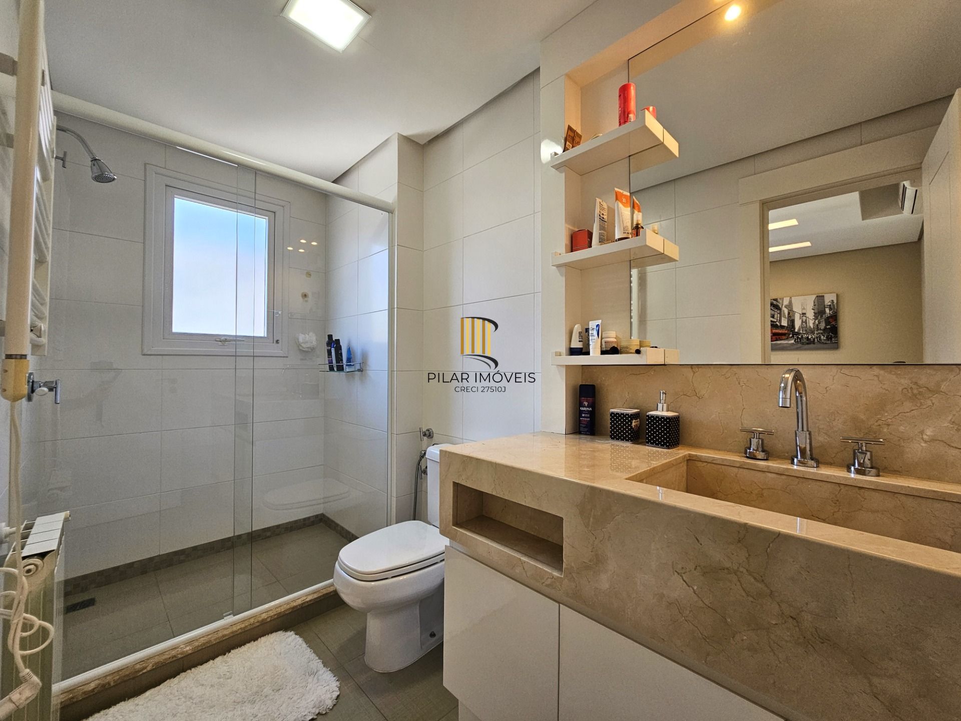 Apartamento 3 dormitórios no bairro Centro