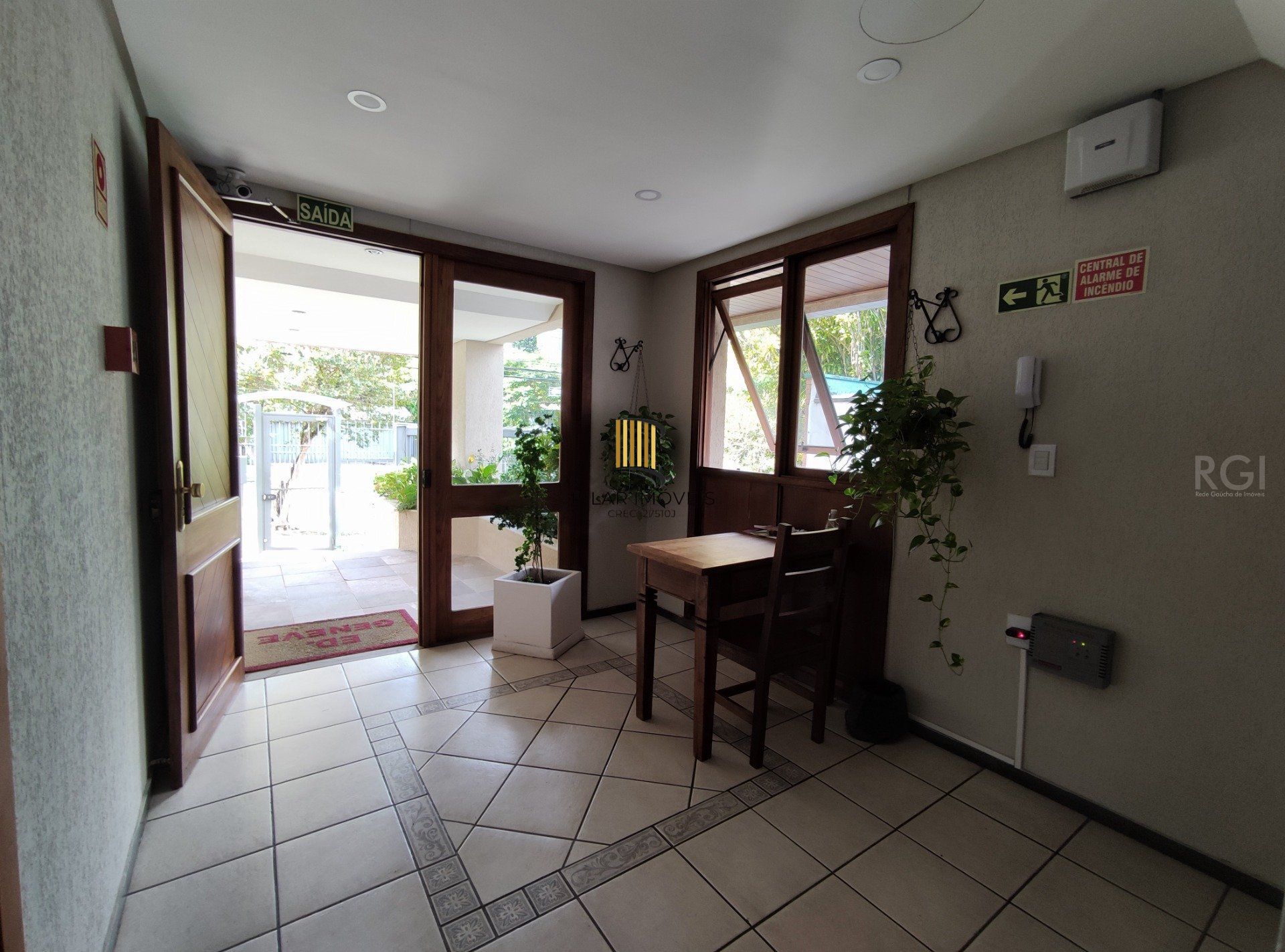 Apartamento 2 dormitórios no bairro Auxiliadora