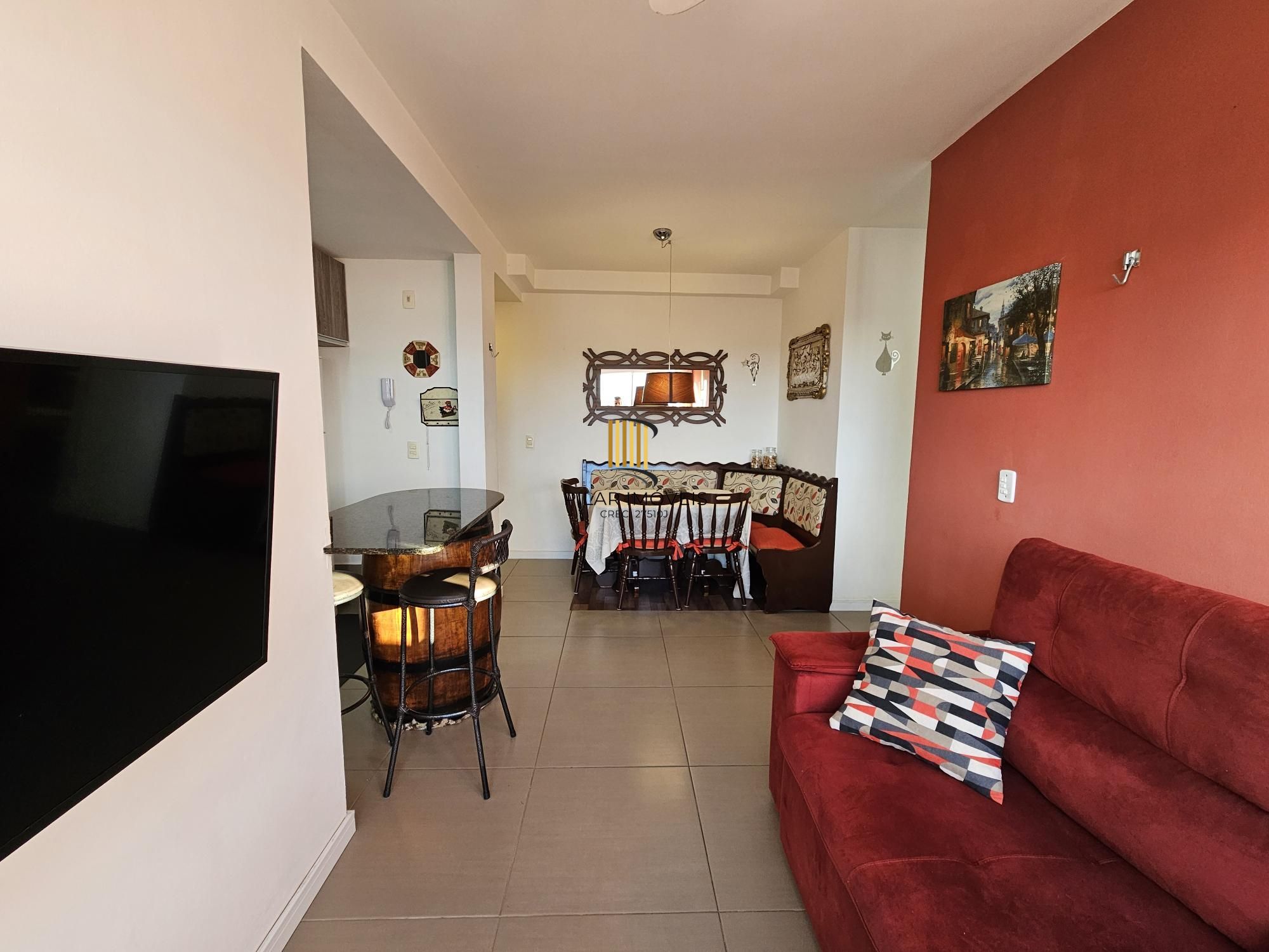 Apartamento 2 dormitórios com vaga coberta