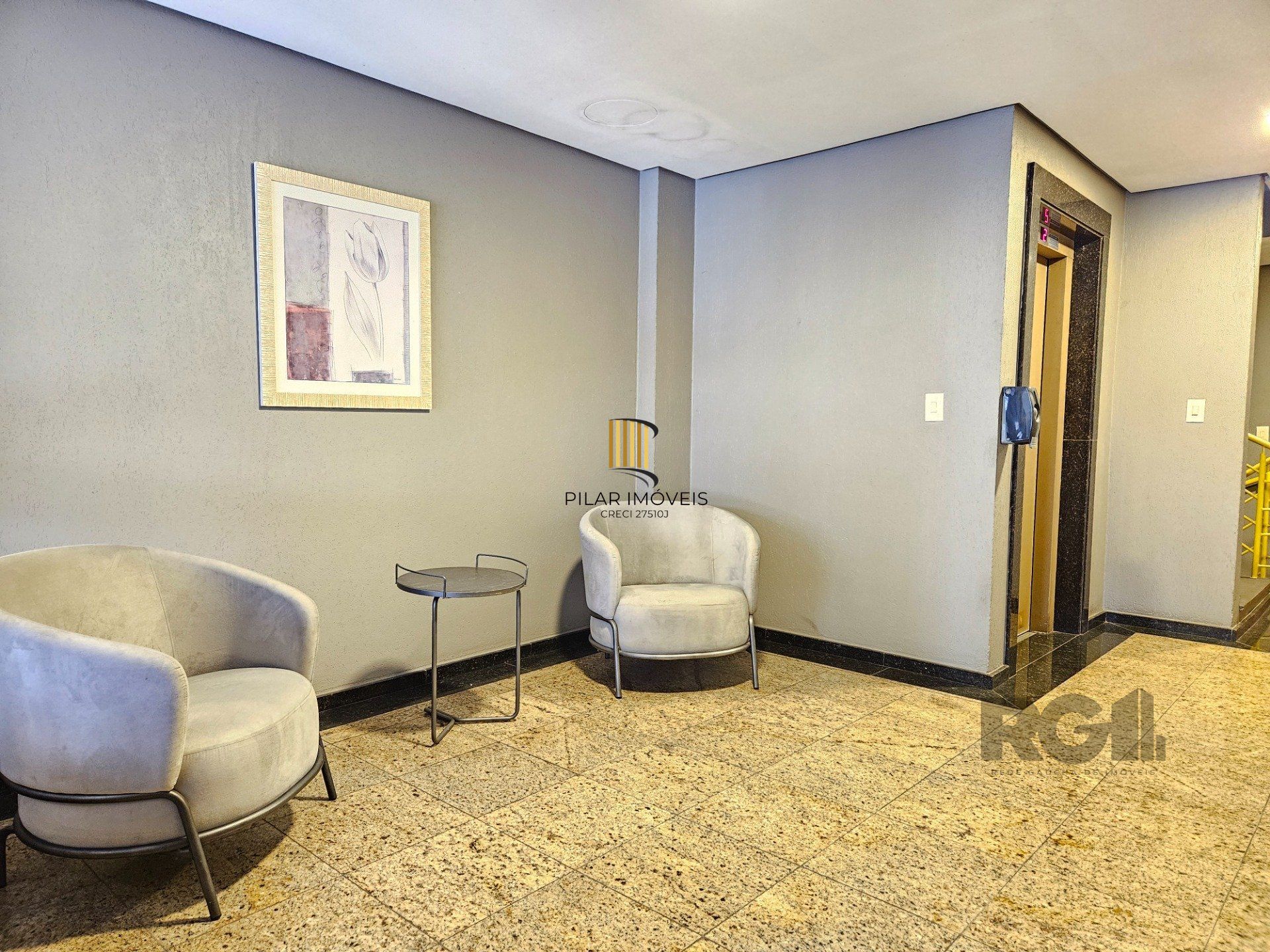 Apartamento 2 dormitórios no bairro Petrópolis