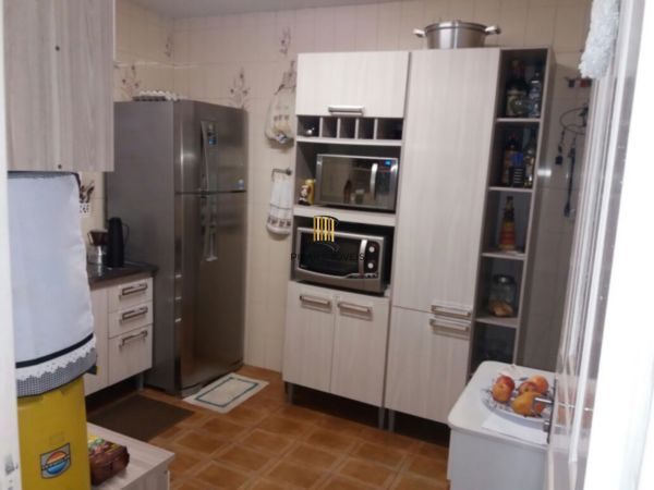 Casa para Venda - 435.6m², 2 dormitórios, 3 vagas - Cristo Redentor
