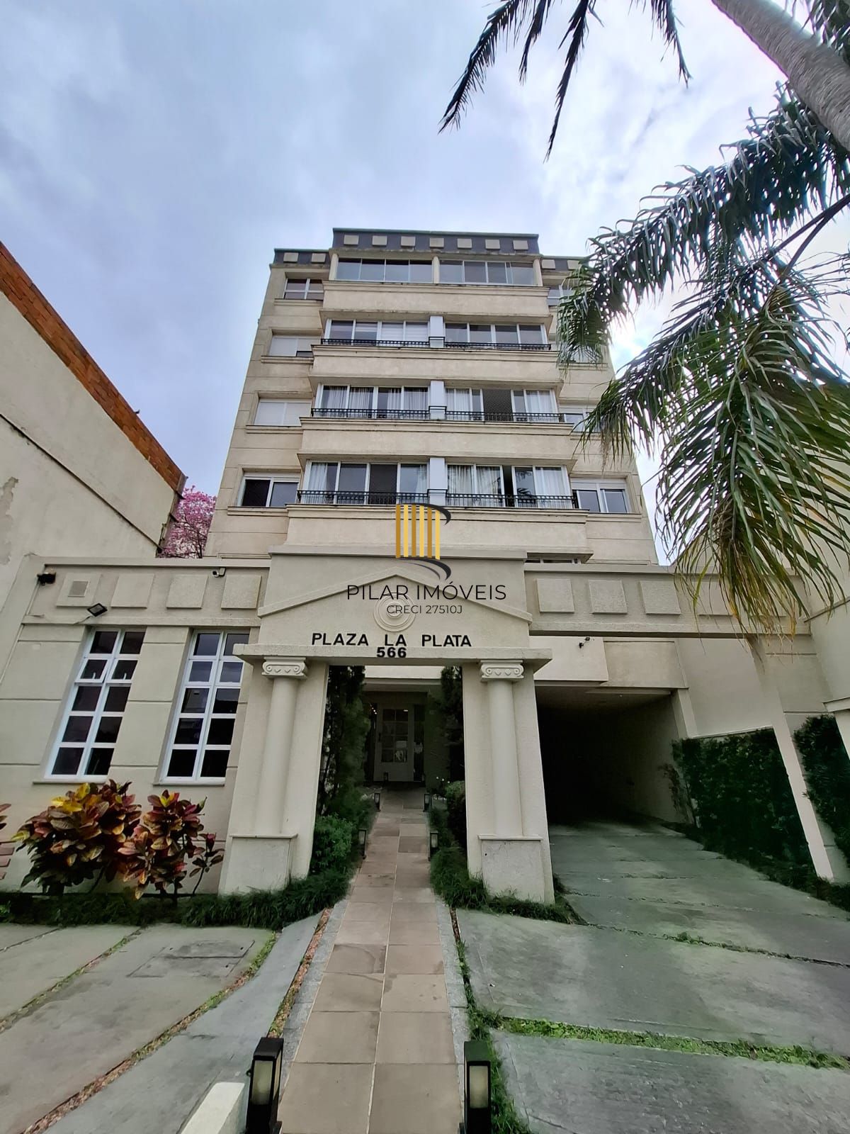 Belíssimo Apto. 2D no Jardim Botânico - Pilar Imóveis