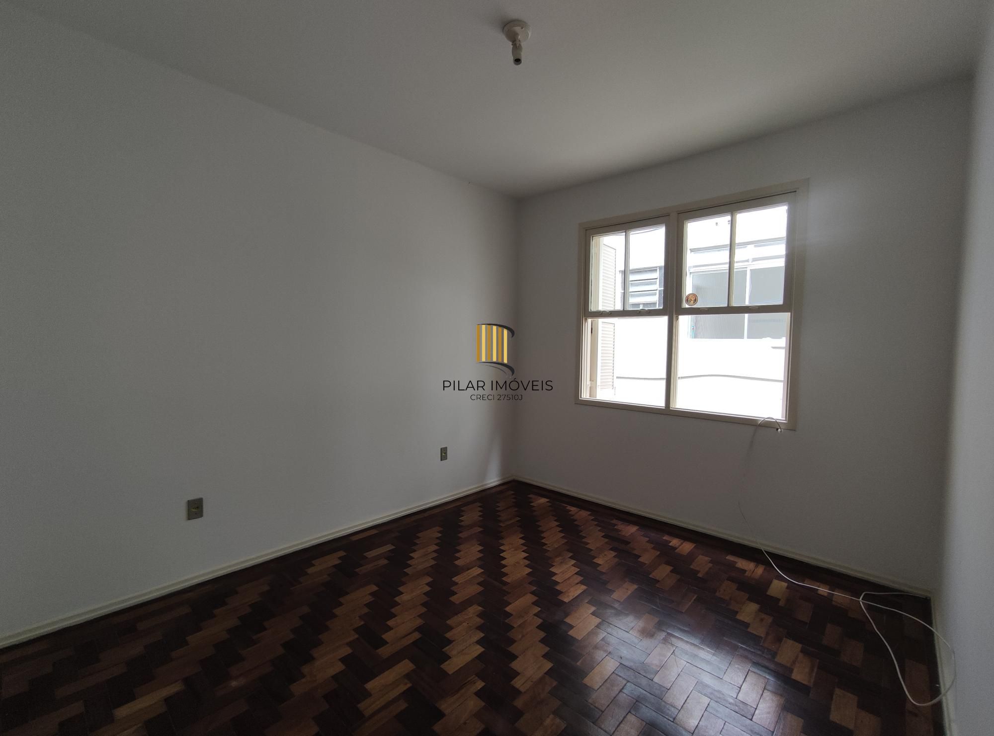 APARTAMENTO 1 DORMITÓRIO | ÚLTIMO ANDAR | DESOCUPADO