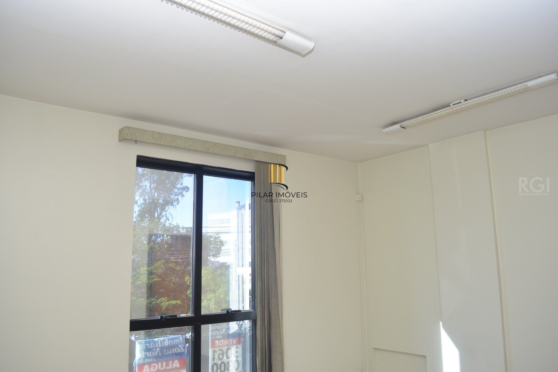 Conjunto/Sala para Venda - 20.97m², 0 dormitórios, São João