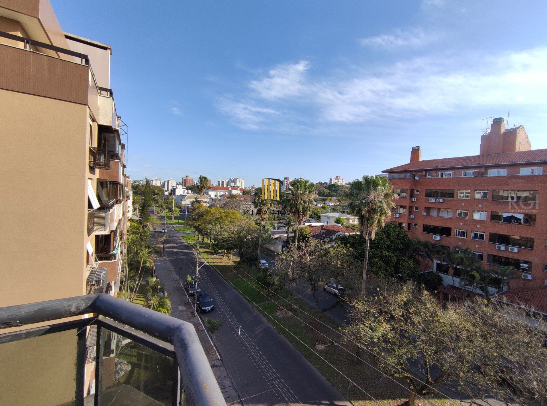Cobertura para Venda - 354.67m², 3 dormitórios, sendo 1 suites, 3 vagas - Jardim Lindóia