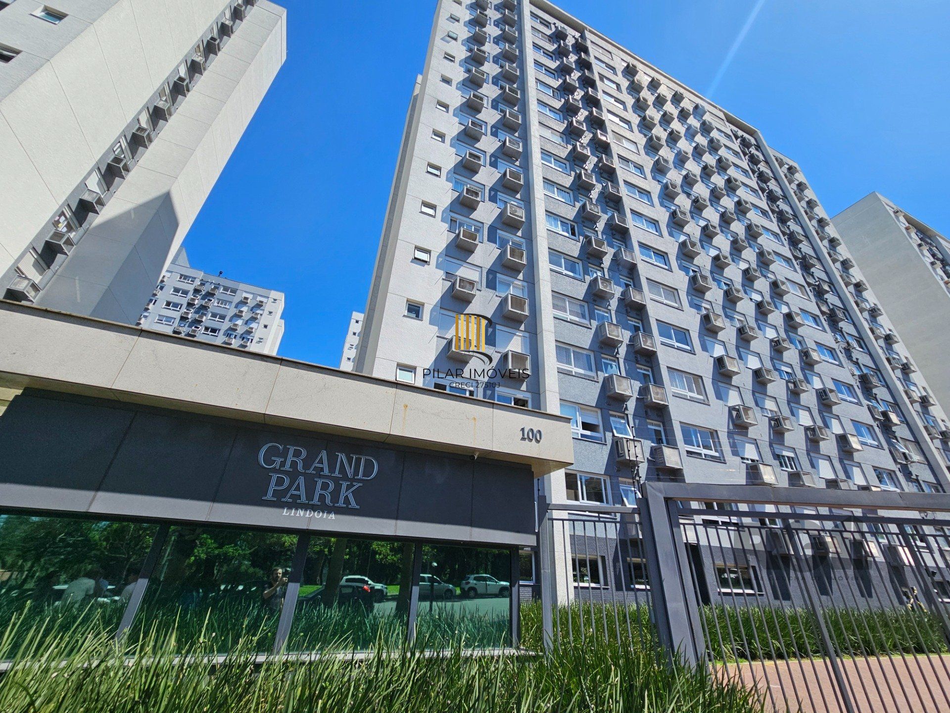 Apartamento para Venda - 67.43m², 2 dormitórios, sendo 1 suites, 2 vagas - Jardim Lindóia
