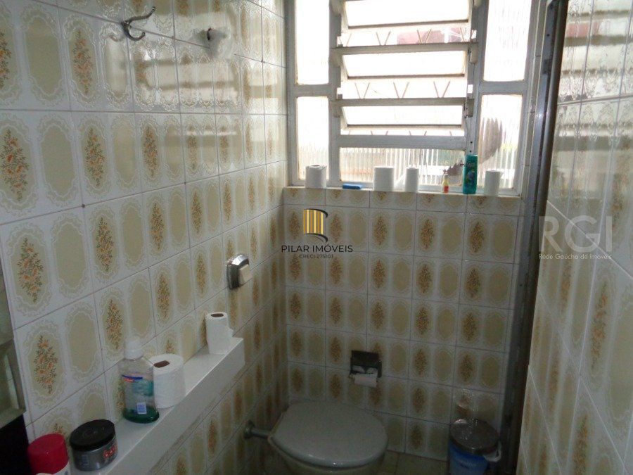 Casa para Venda - 200m², 3 dormitórios, 2 vagas - Navegantes