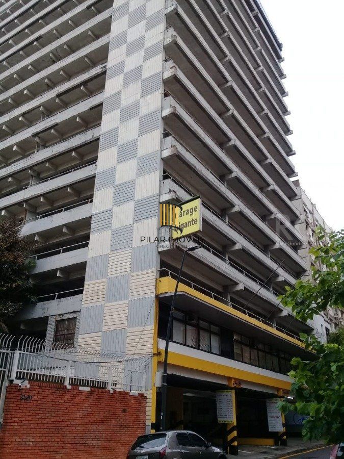 Box para Venda - 12.65m², 0 dormitórios, 1 vaga - Centro Histórico