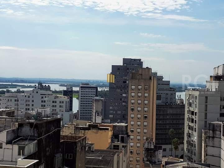 Apartamento a Venda 2 dormitórios, Centro Histórico, alugado