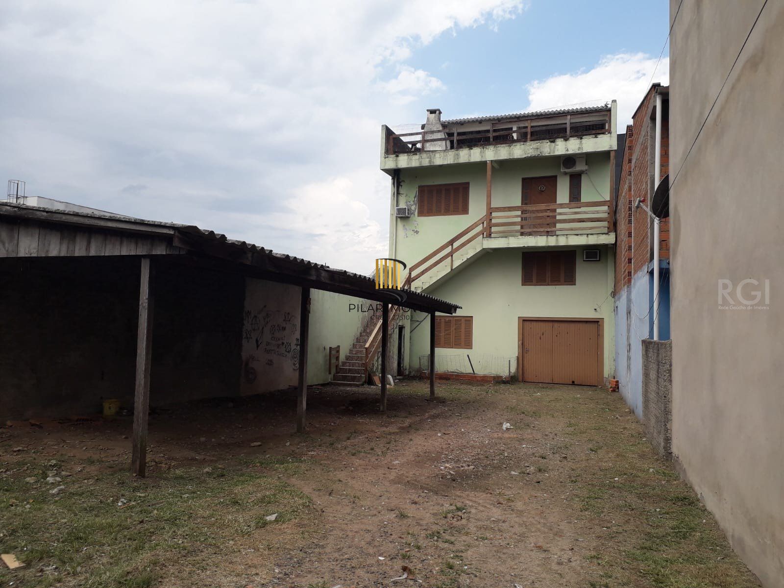 Casa para Venda - 350m², 3 dormitórios, sendo 1 suites, 9 vagas - Vila Silveira Martins - Pilar Imóveis
