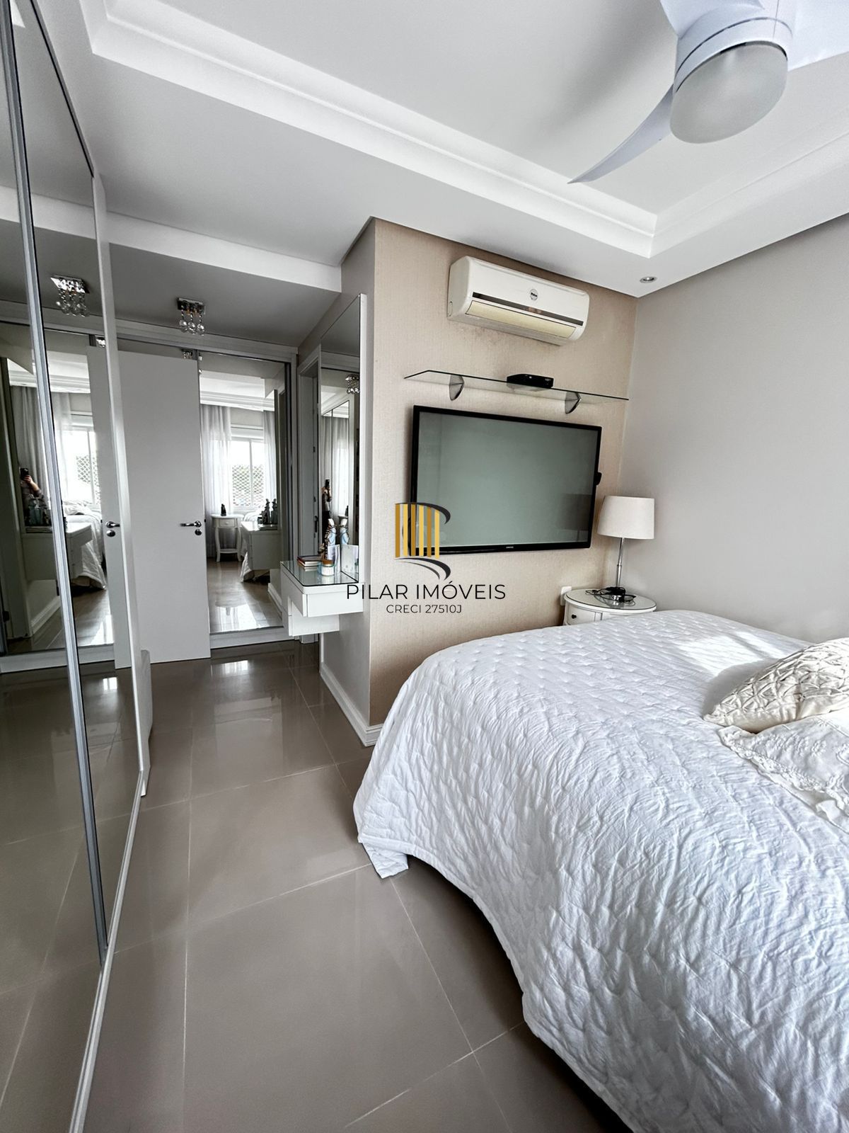 Apartamento 2 dormitórios no bairro Jardim do Salso