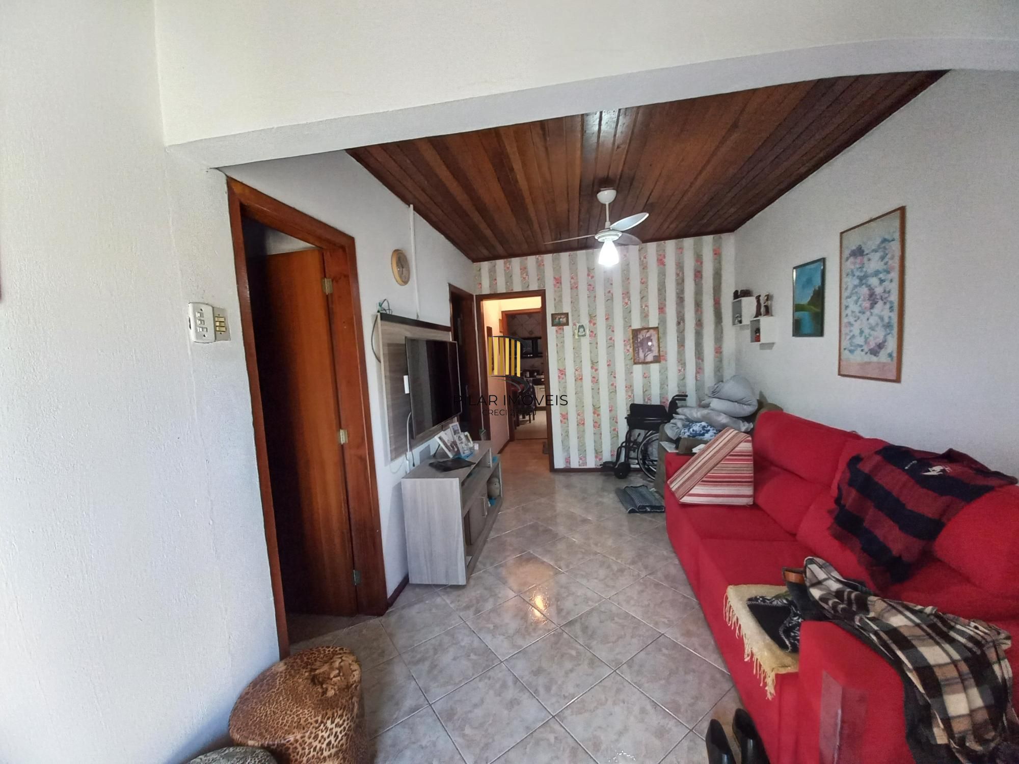Casa 2 dormitórios no bairro Restinga