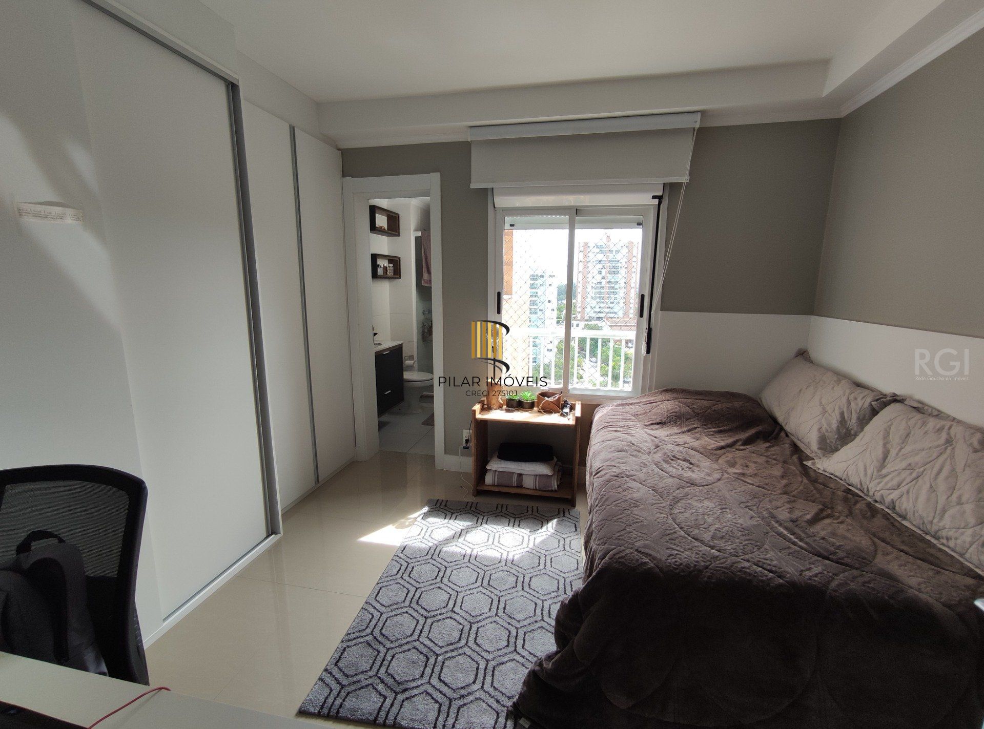 Apartamento para Venda - 162.53m², 3 dormitórios, sendo 3 suites, 2 vagas - Jardim Do Salso