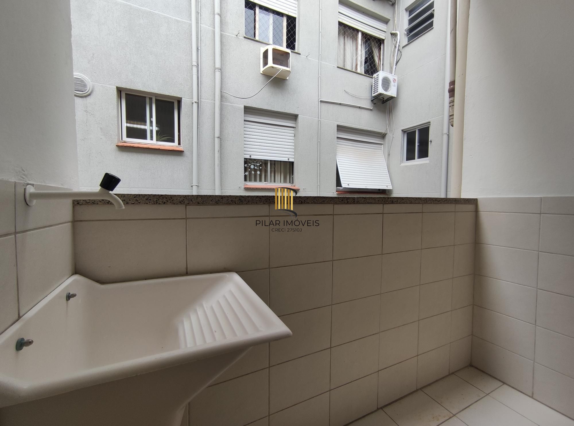 APARTAMENTO 1 DORMITÓRIO | ÚLTIMO ANDAR | DESOCUPADO