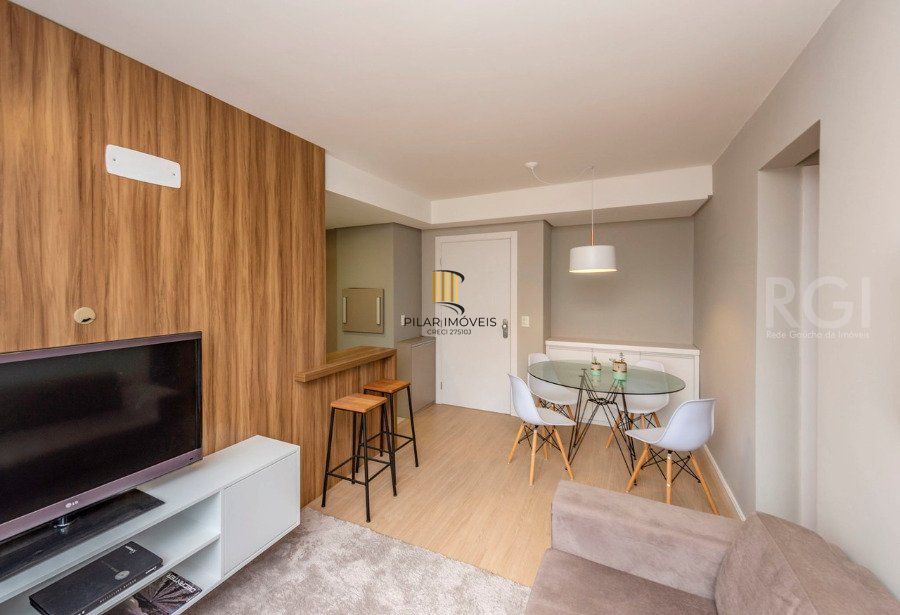Apartamento para Venda - 65.41m², 3 dormitórios, sendo 1 suites, 1 vaga - Petrópolis
