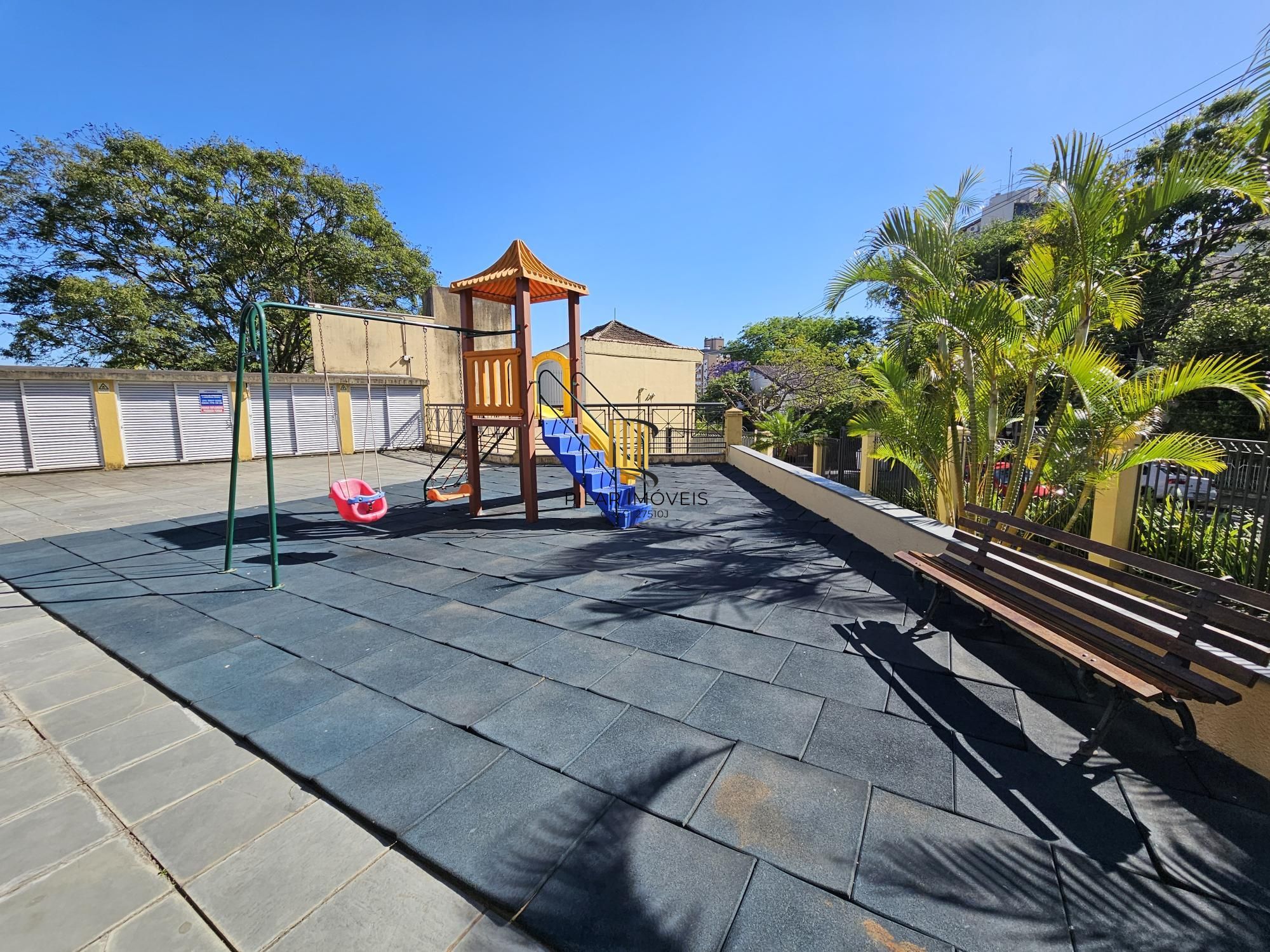 Apartamento 02 Dormitórios e 02 vagas no bairro Higienópolis