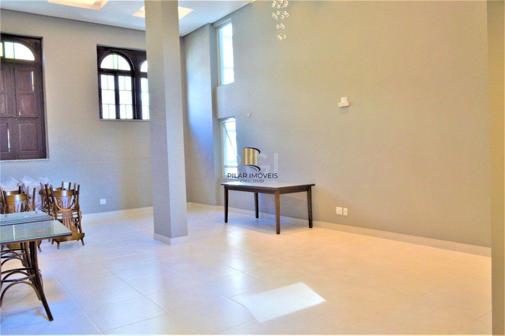 Excelente apartamento 2 dormitórios com garden e duas vagas no Bom Fim