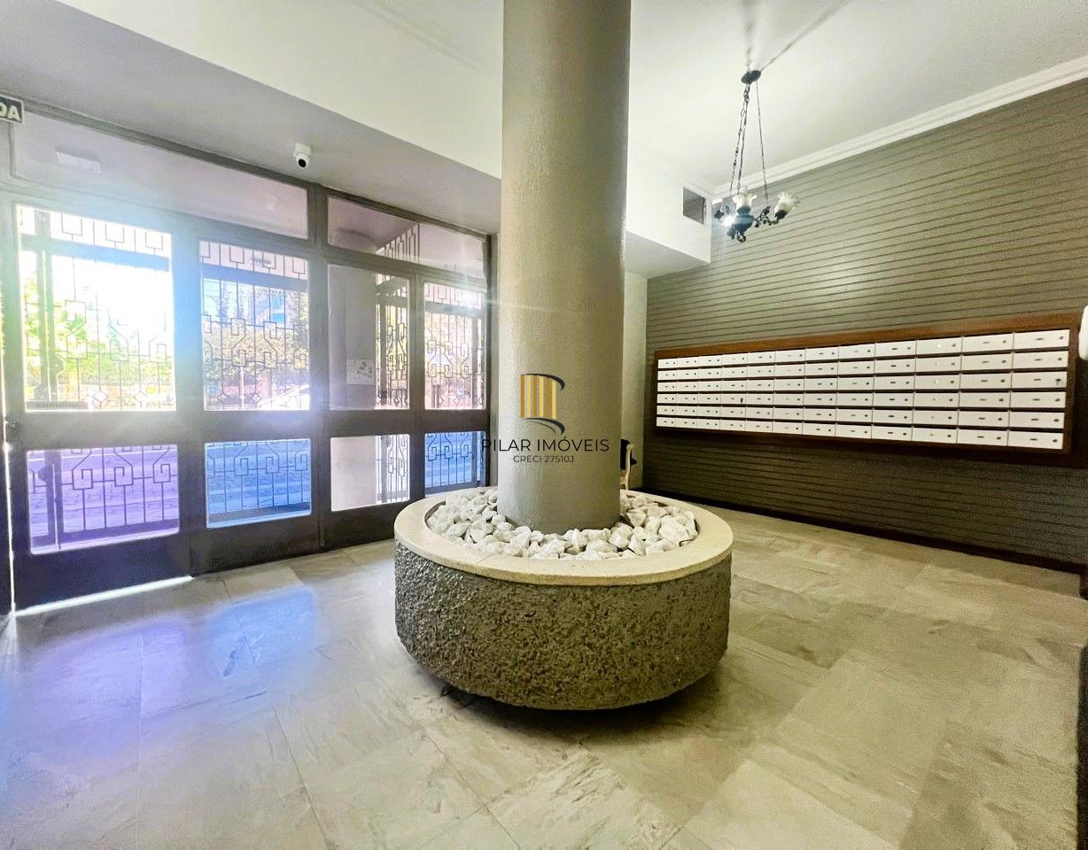 Apartamento 1 dormitório  Semimobiliado no Bairro Independência – Porto Alegre