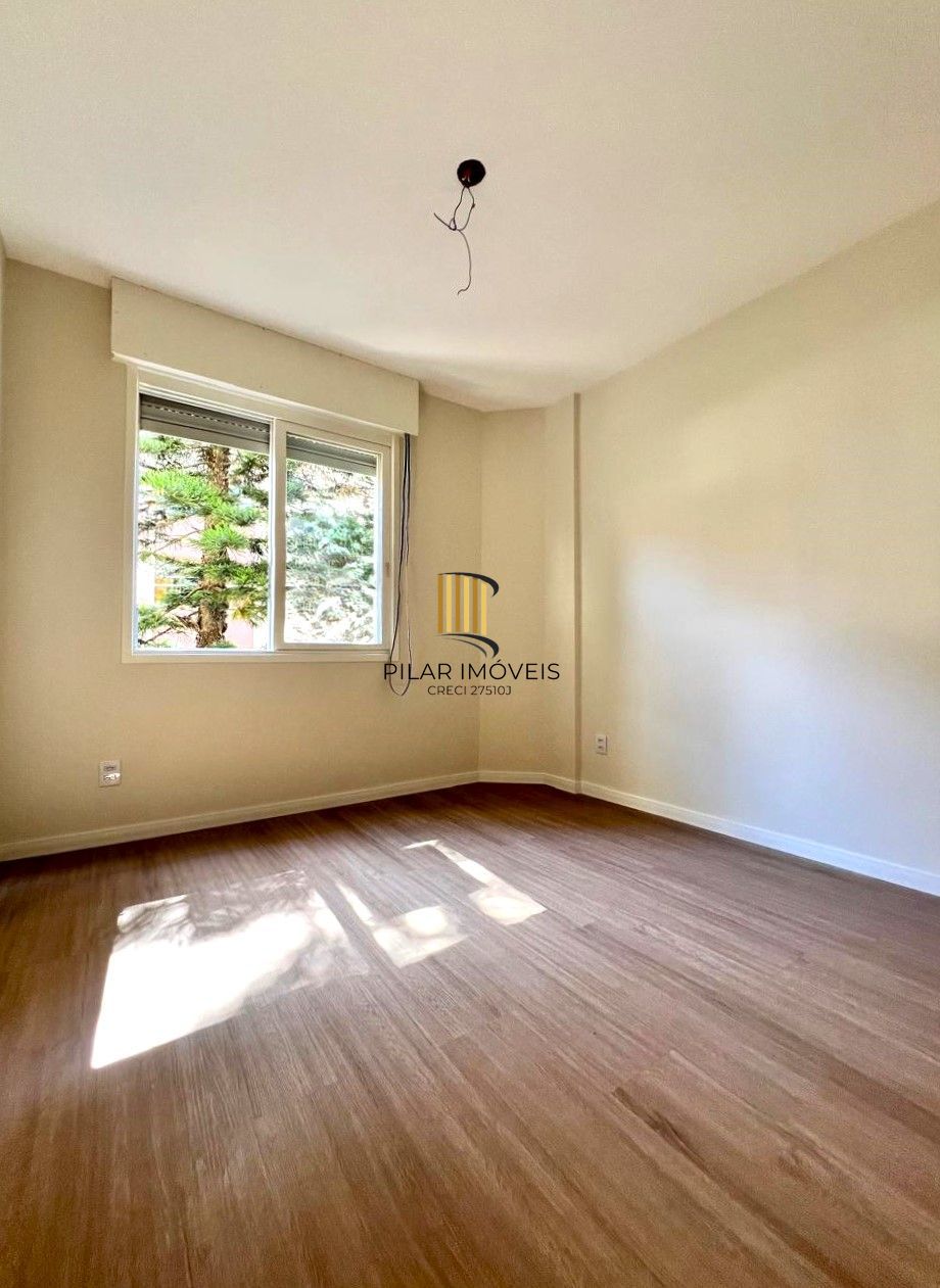 Excelente apartamento 2 dormitórios reformado no Bom Fim