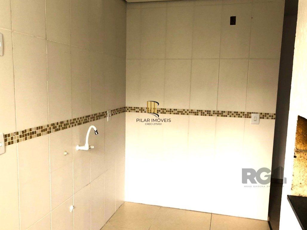 2 dorm. com 1 suíte, churrasqueira e vaga de garagem!