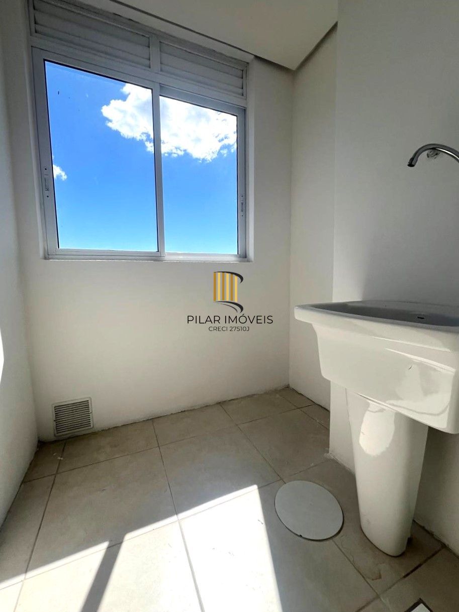 Excelente apartamento 3 dormitórios com duas vagas próximo PUCRS