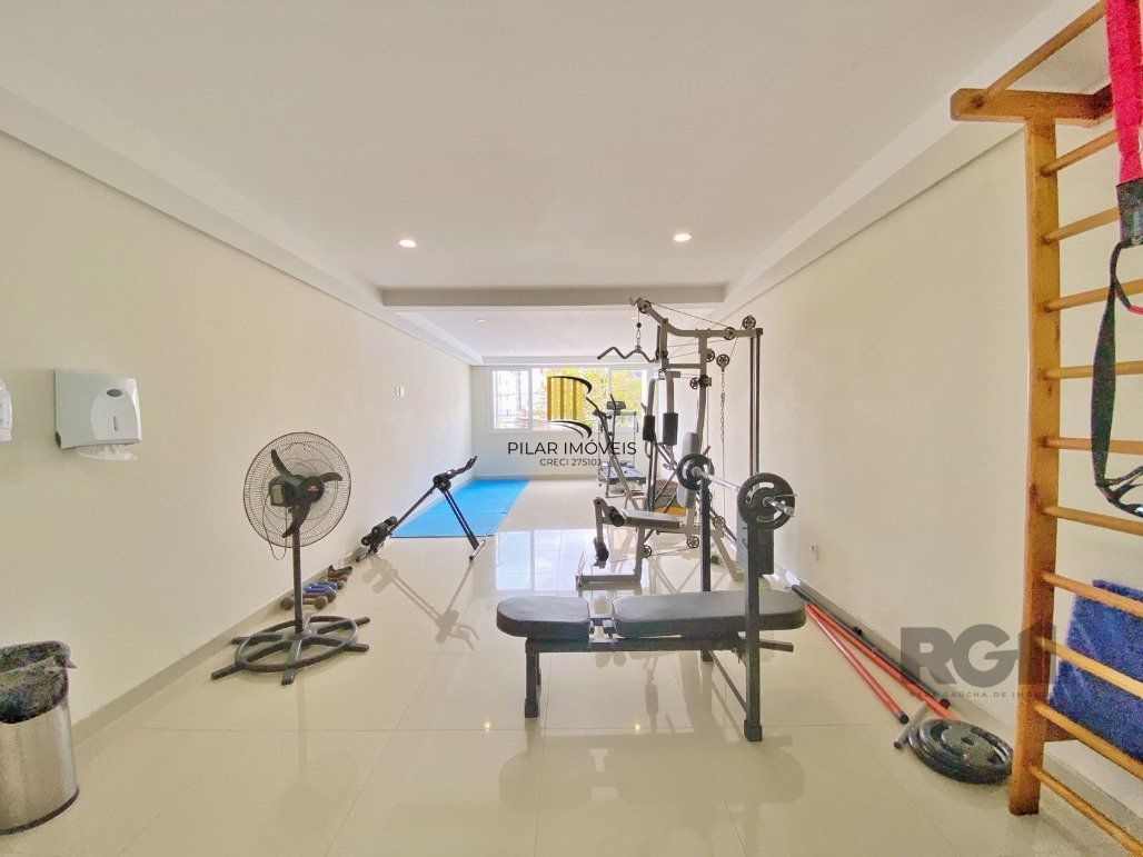 Excelente apartamento 1 dormitório com suíte , lavabo e vaga coberta