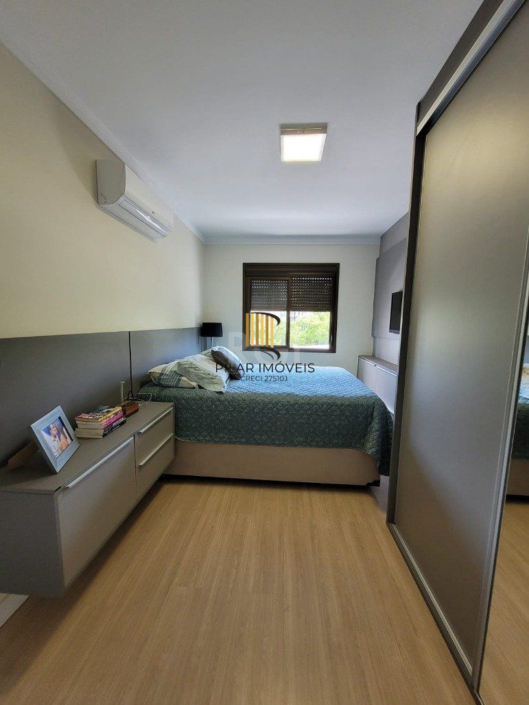 Excelente apartamento 2 dormitórios com box duplo próximo ao Zaffari Cabral