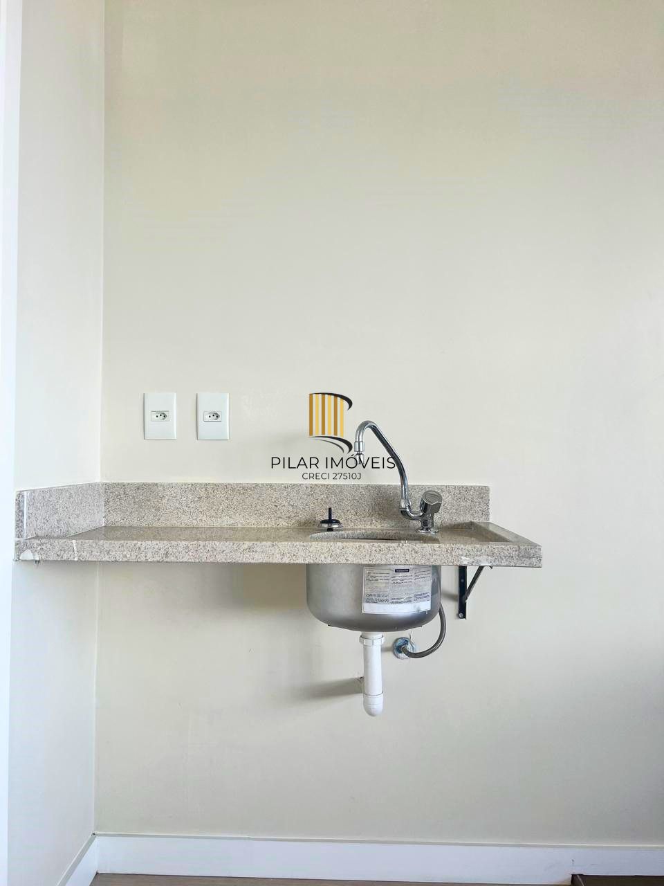 EXCELENTE SALA COMERCIAL COM VAGA NO CENTRO HISTÓRICO PRÓXIMA A OAB E CENTRO ADMINISTRATIVO!