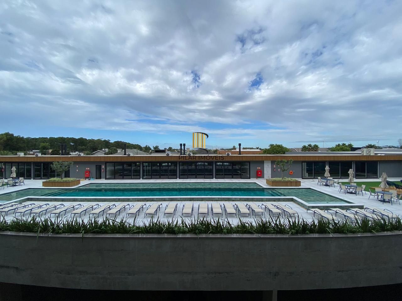 Excelente Studio mobiliado com vaga coberta no Living Resort House