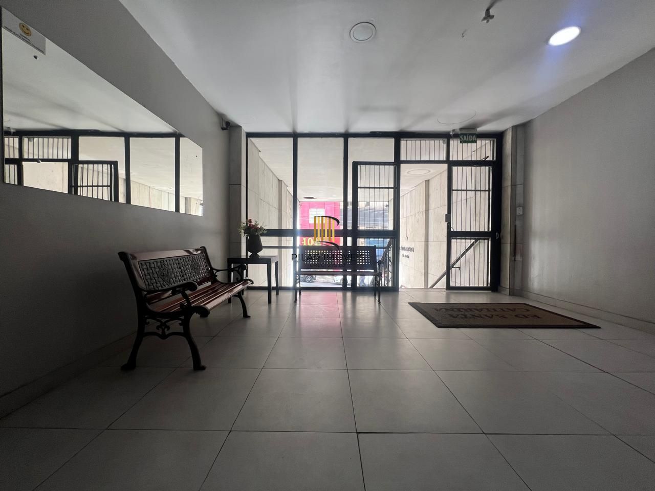 EXCELENTE E AMPLO APARTAMENTO 3 DORMITÓRIOS NO CENTRO - MUITA LUZ E O MELHOR DA VIDA URBANA!