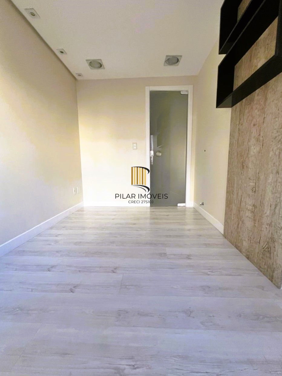 SALA COMERCIAL SEMIMOBILIADA COM VAGA, PARA VENDA OU LOCAÇÃO NO BAIRRO CENTRO HOSTÓRICO!