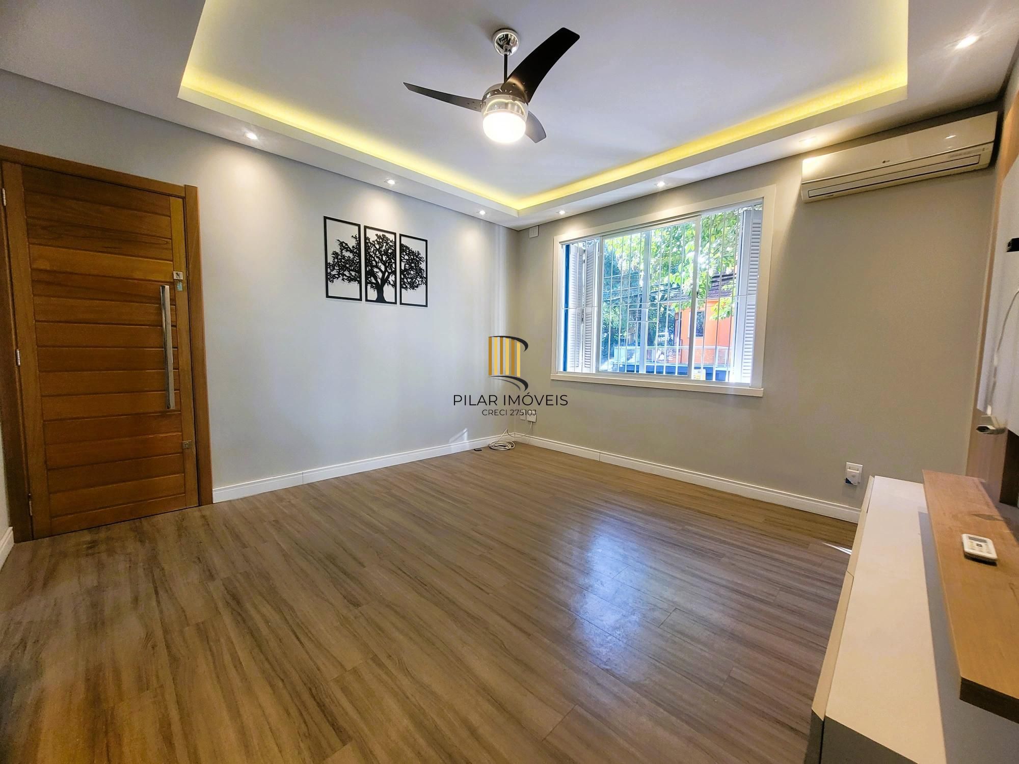 Lindo apartamento 2 dormitórios todo Reformado no Bairro Moinhos.
