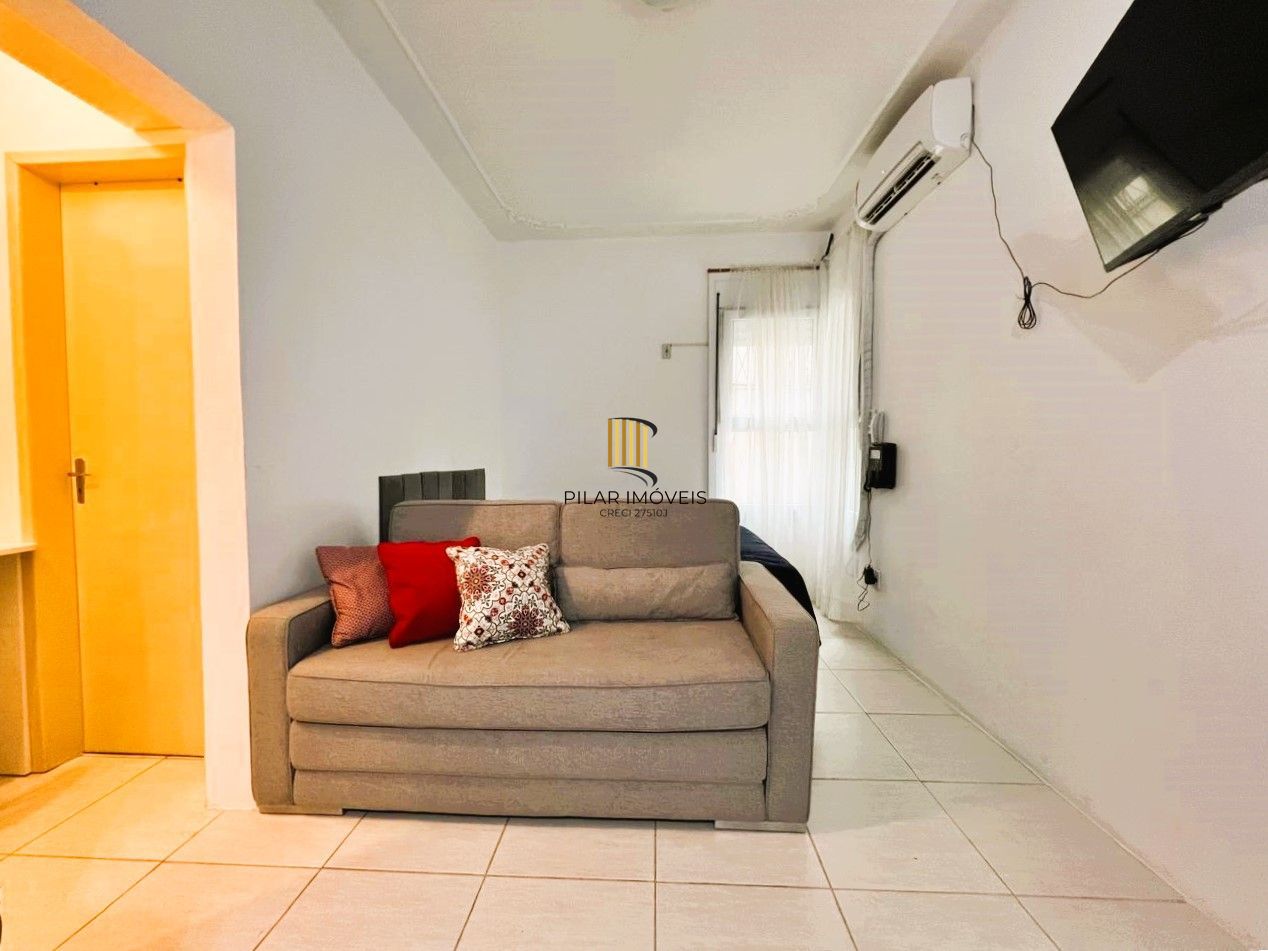 APARTAMENTO STÚDIO À VENDA - 1 QUARTO, MOBILIADO E SEM VAGA PRÓXIMO A UFRGS/UFCSPA