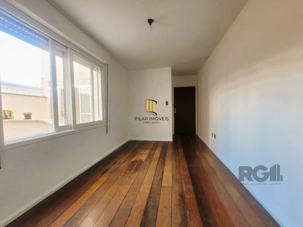 Excepcional apto. com excelente localização, na Rua Gomes Jardim 2 quartos com vaga.