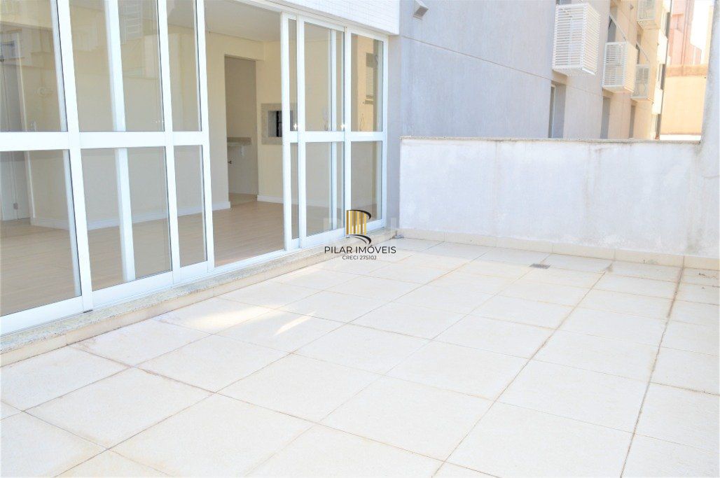 Excelente apartamento 2 dormitórios com garden e duas vagas no Bom Fim