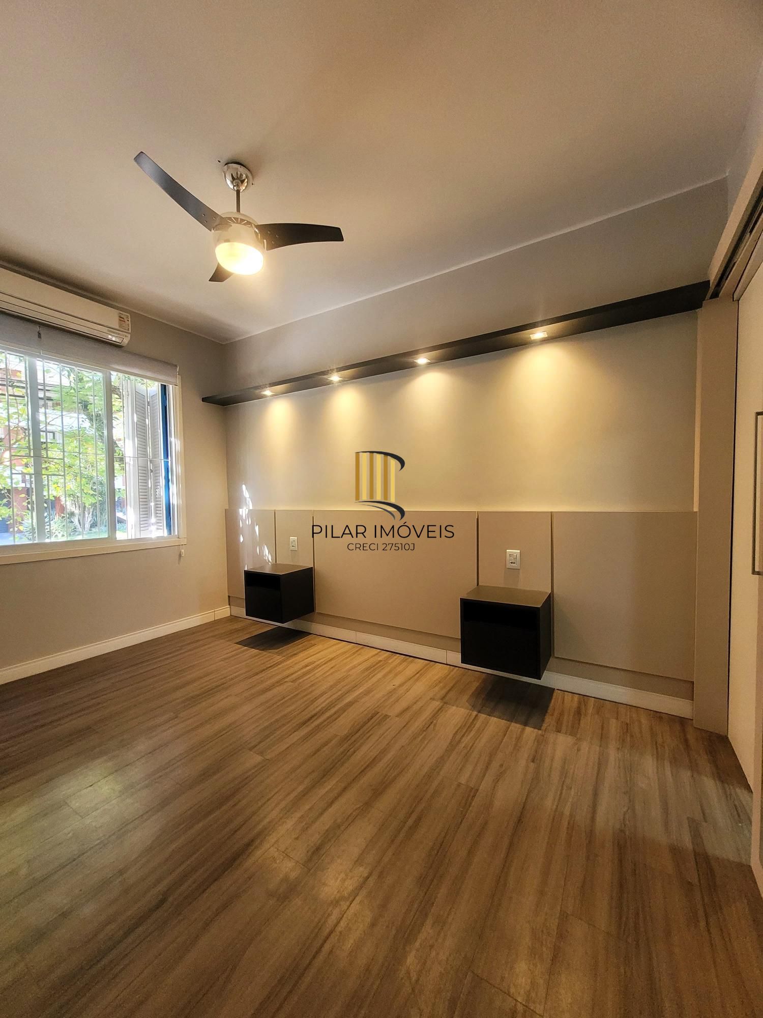 Lindo apartamento 2 dormitórios todo Reformado no Bairro Moinhos.