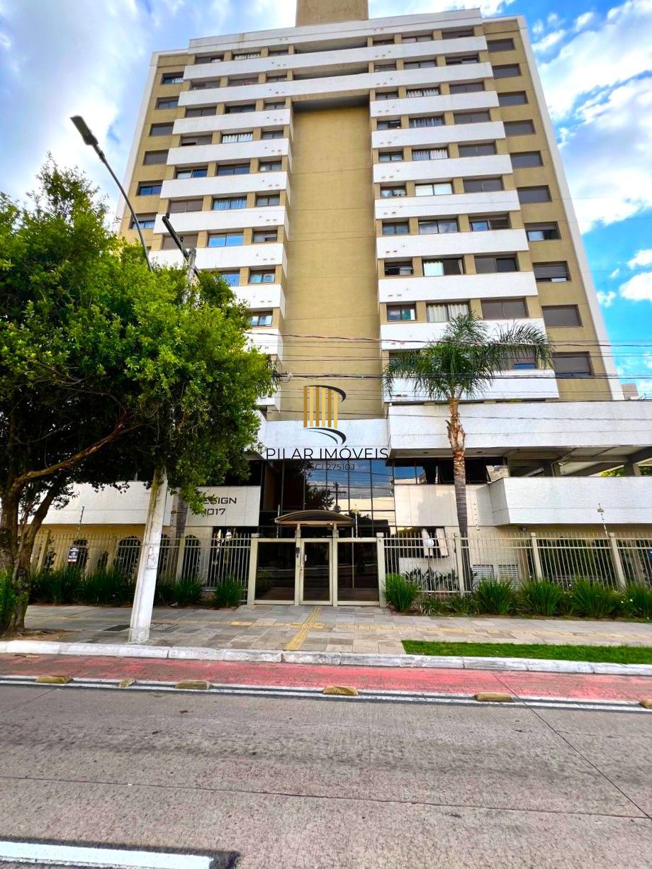 Apartamento 2 dormitórios semimobiliado com box duplo e Infra no Menino Deus - Pilar Imóveis