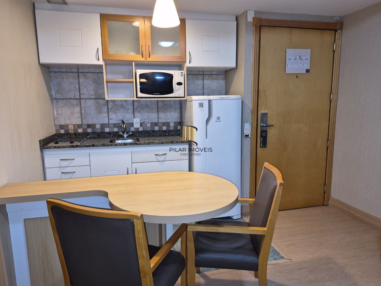Apartamento mobiliado com renda garantida – Excelente oportunidade para investidor em Porto Alegre