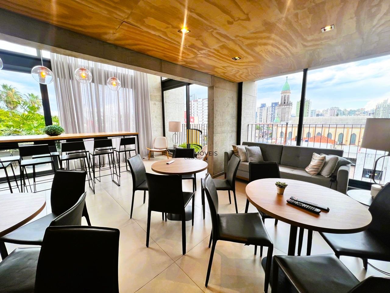 STUDIO SEMIMOBILIADO NA AV. VENÂNCIO AIRES PRÓXIMO AO HPS, UFRGS, HOSP. CLINICAS, COLÉGIO MILITAR!