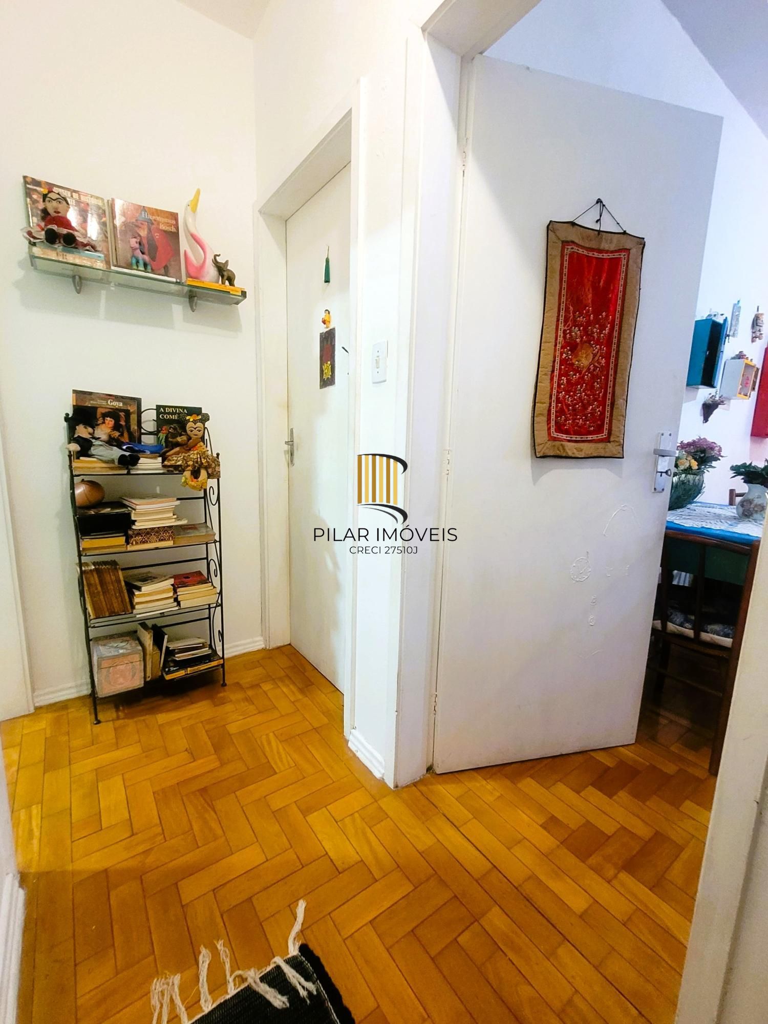 ÓTIMO APARTAMENTO 2 DORMITÓRIOS A 50m DA UFRGS E UFCSPA.