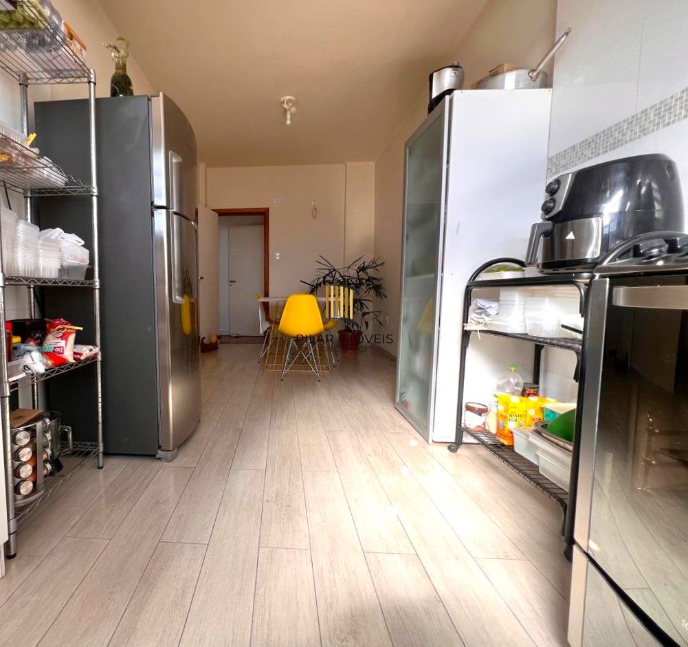 Apartamento 3 dormitórios em Frente a Faculdade de Odonto  e  Hosp. Clínicas