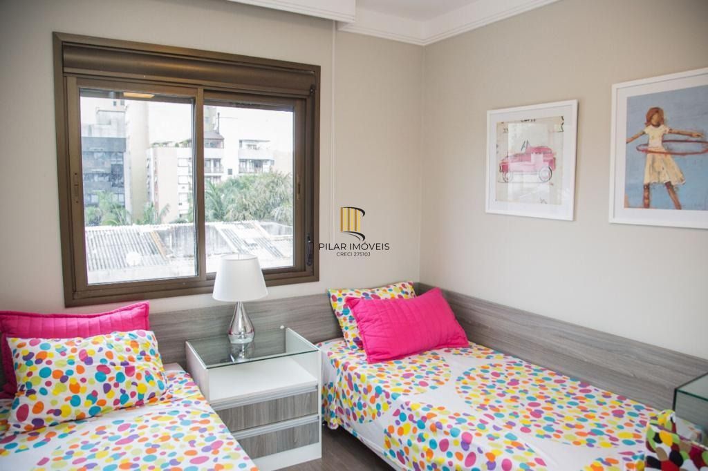 Excelente apartamento 3 dormitórios com box duplo próximo ao Moinhos
