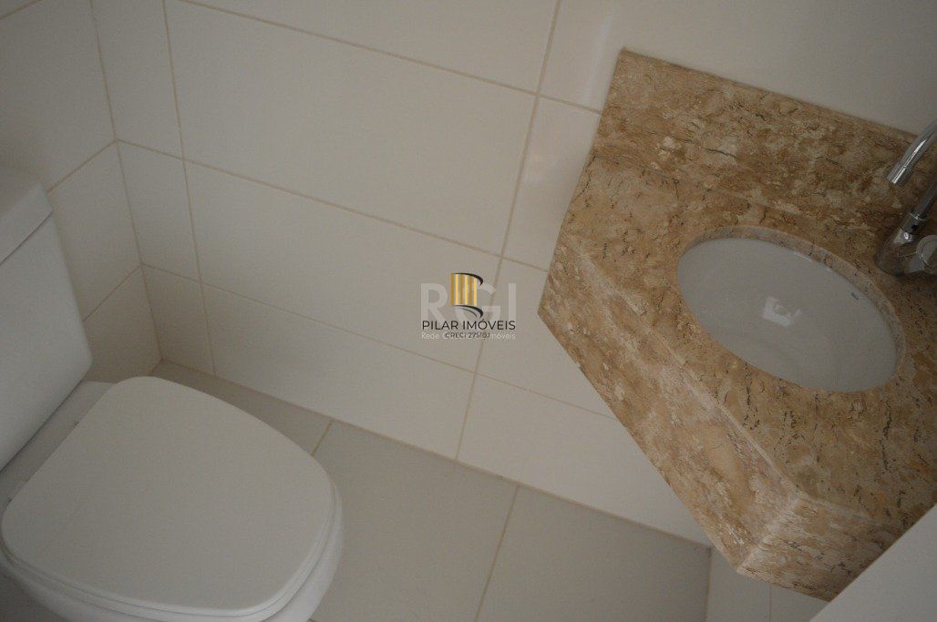 1 Dormitório c/garden, suíte, lavabo, churrasqueira e 1 Box, próximo ao Fórum.
