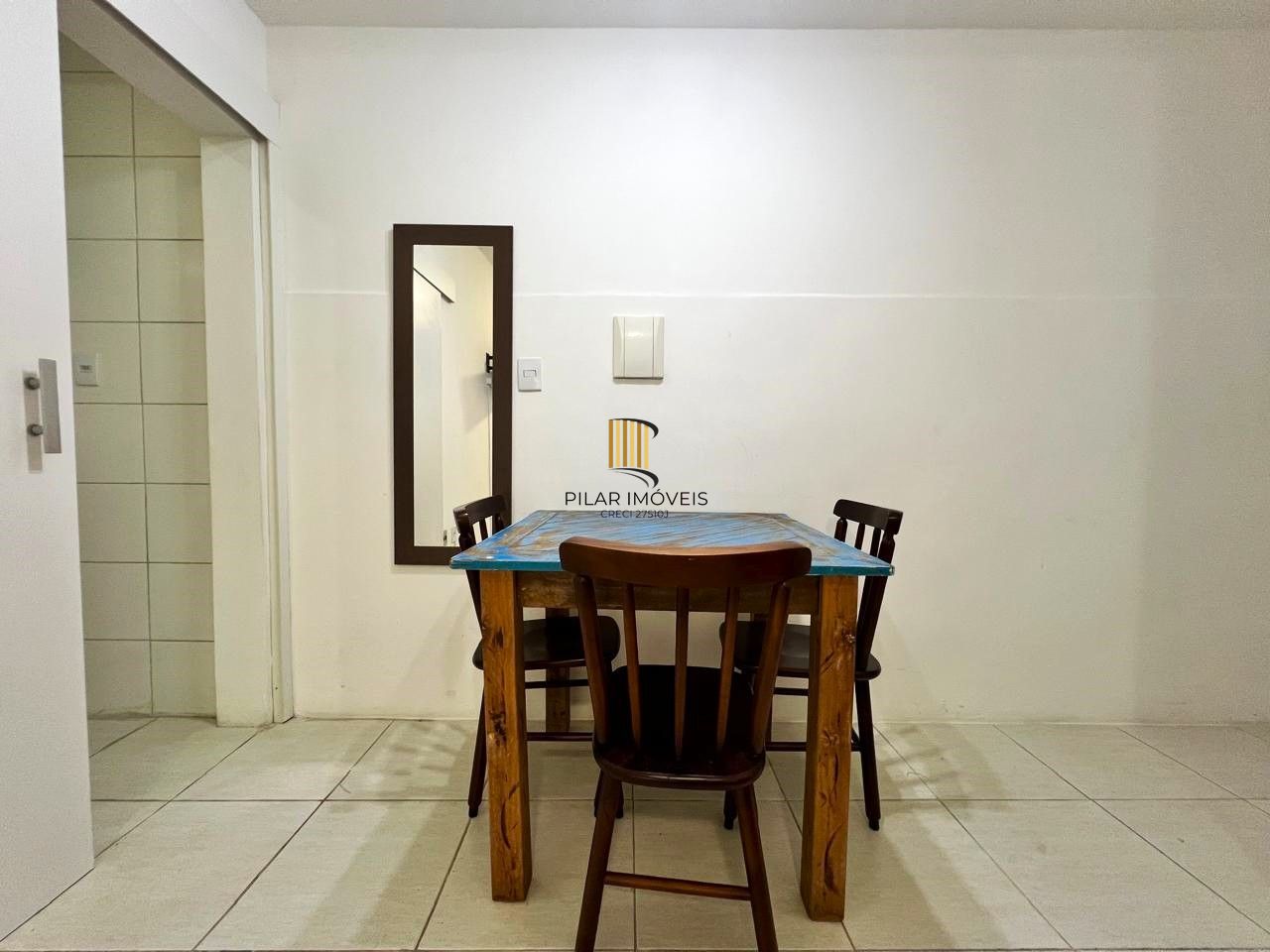 APARTAMENTO STÚDIO À VENDA - 1 QUARTO, MOBILIADO E SEM VAGA PRÓXIMO A UFRGS/UFCSPA