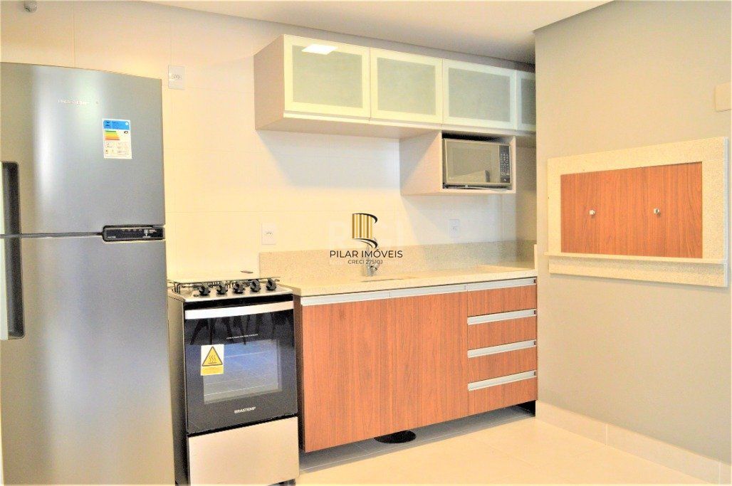 Excelente apartamento 2 dormitórios com garden e duas vagas no Bom Fim
