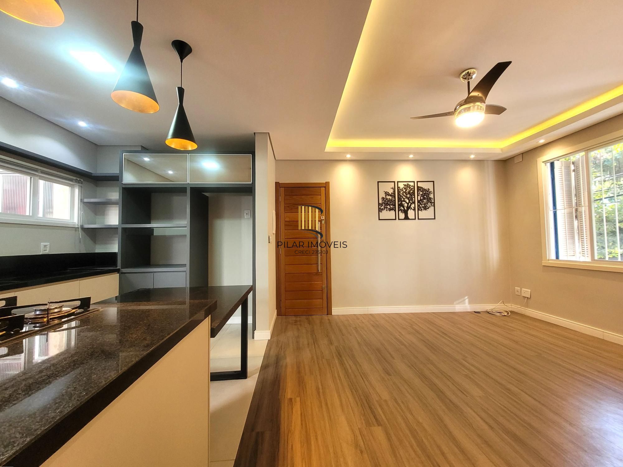 Lindo apartamento 2 dormitórios todo Reformado no Bairro Moinhos. - Pilar Imóveis