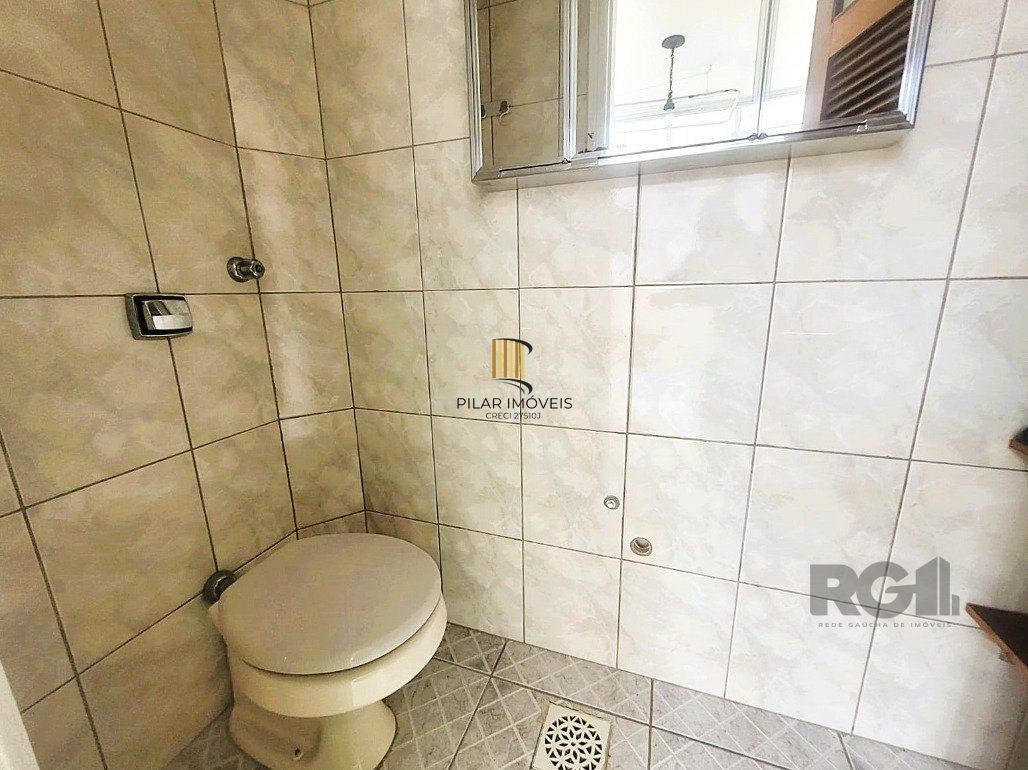 Excepcional apto. com excelente localização, na Rua Gomes Jardim 2 quartos com vaga.
